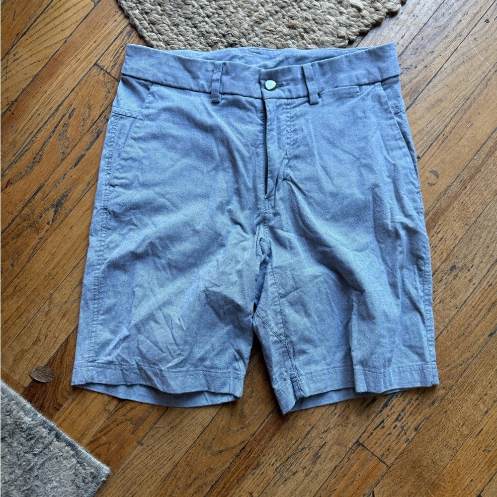 Lululemon Men’s ABC Classic-Fit Short Grey size: 30